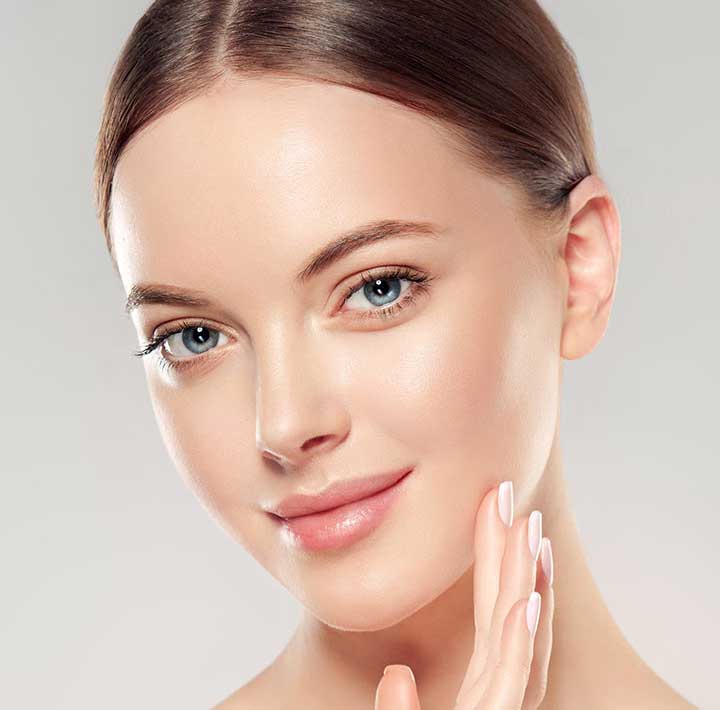 نحوه ی مرطوب کردن پوست صورت