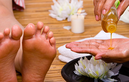 نحوه ماساژ با روغن