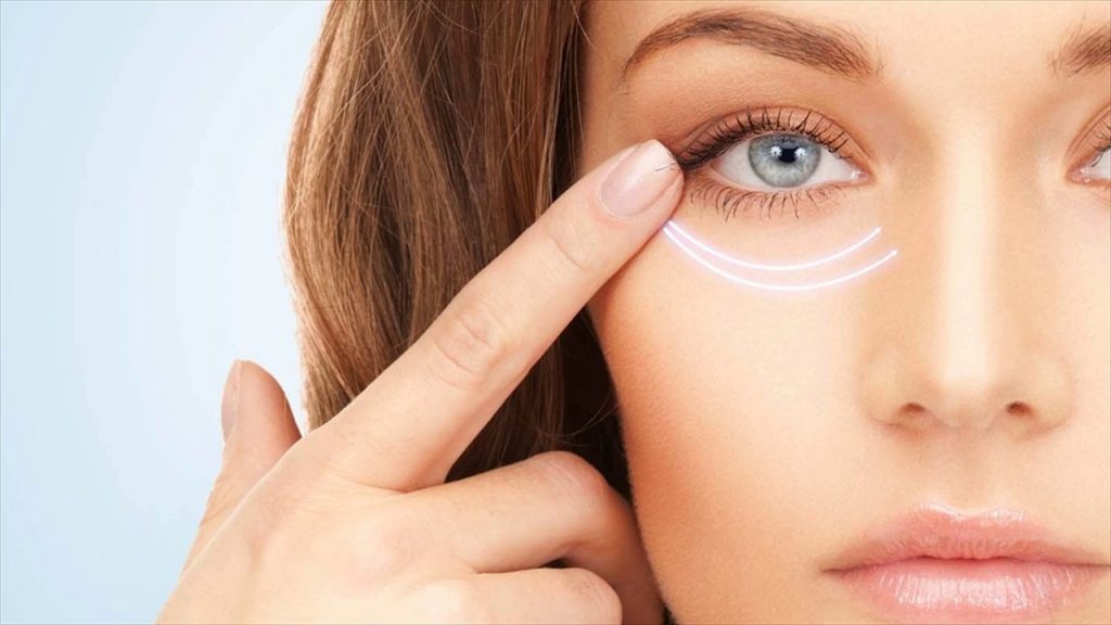 مراقبت از پوست دور چشم