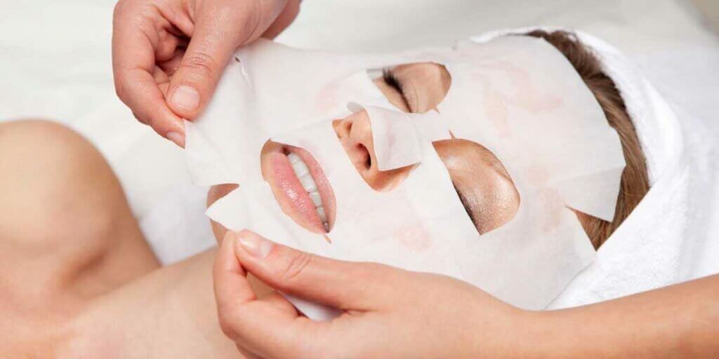 نکات استفاده از ماسک ورقه ای صورت