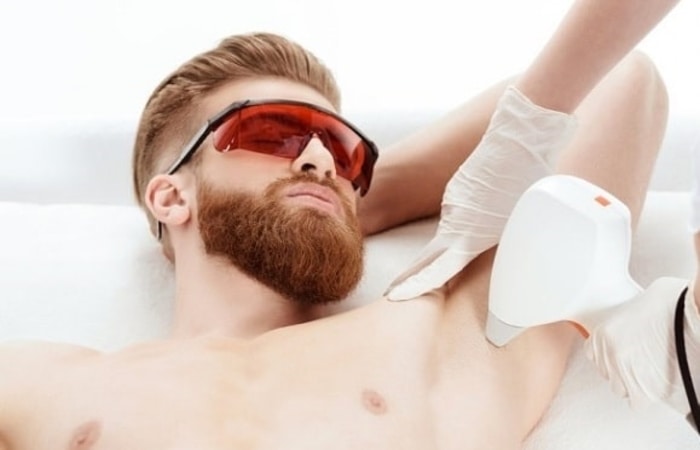 آیا لیزر موهای زائد برای زیر بغل ایمن است؟