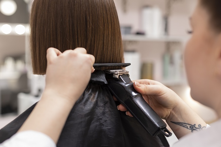آغاز کار آرایشگری از هزینه یادگیری تا هزینه تاسیس یک آرایشگاه