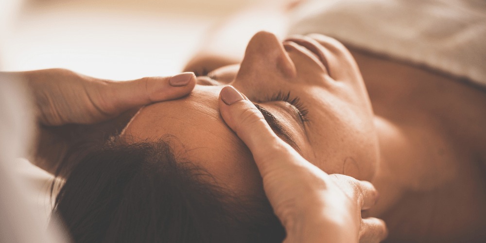 ماساژ هورمونی